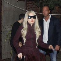 Lady Gaga shopping at the Dilli Haat handicrafts market | Picture 112542